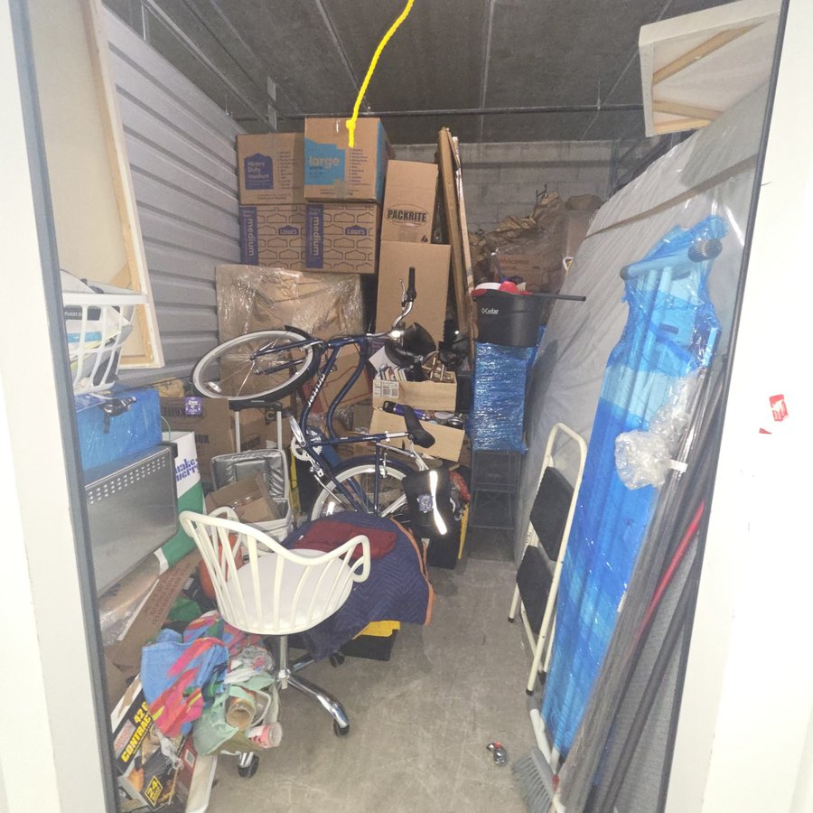 10 x 15 storage unit in Coconut Creek, FL