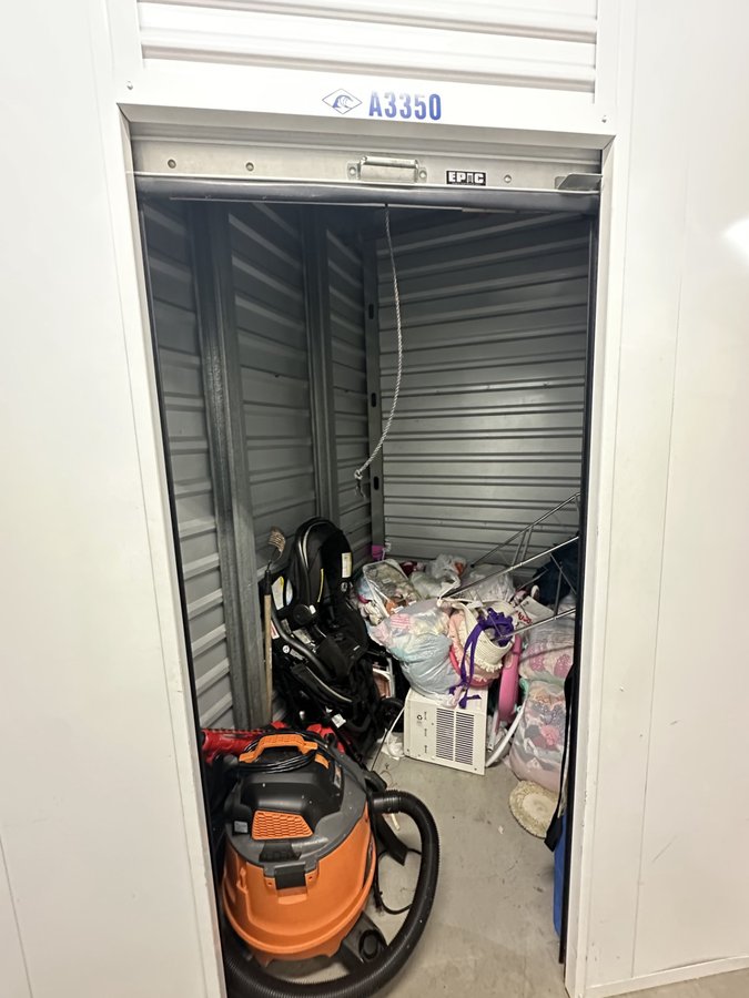 5 x 5 storage unit in Harbor City, CA