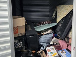 5 x 10 unit in Louisville
