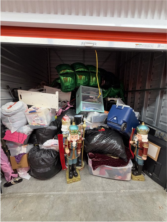 10 x 20 storage unit in Ocala, FL