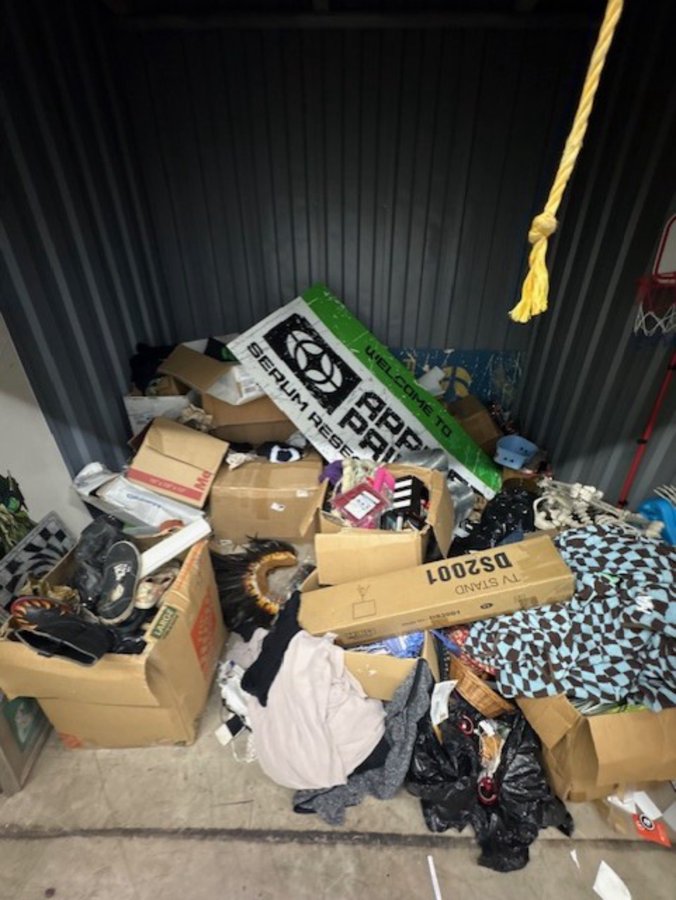 10 x 10 storage unit in Dania Beach, FL