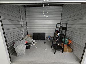10 x 7 unit in Baltimore