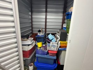 5 x 5 storage unit in Leesburg, VA
