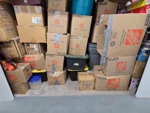 10 x 10 unit in Tempe