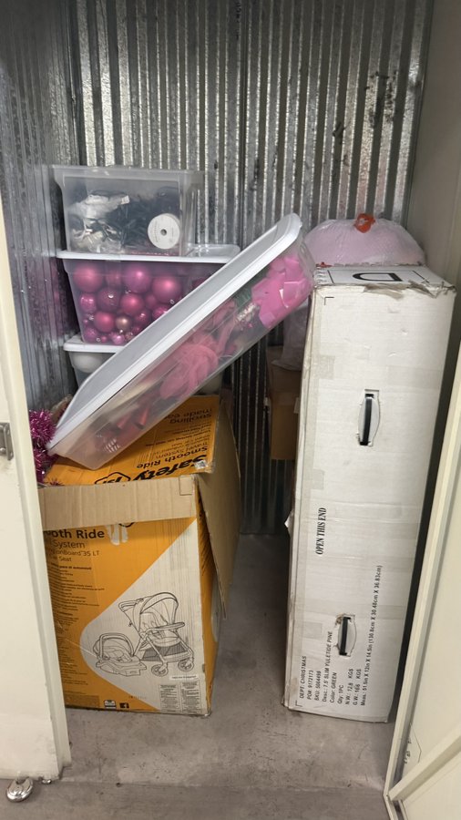 4 x 4 storage unit in Phoenix, AZ