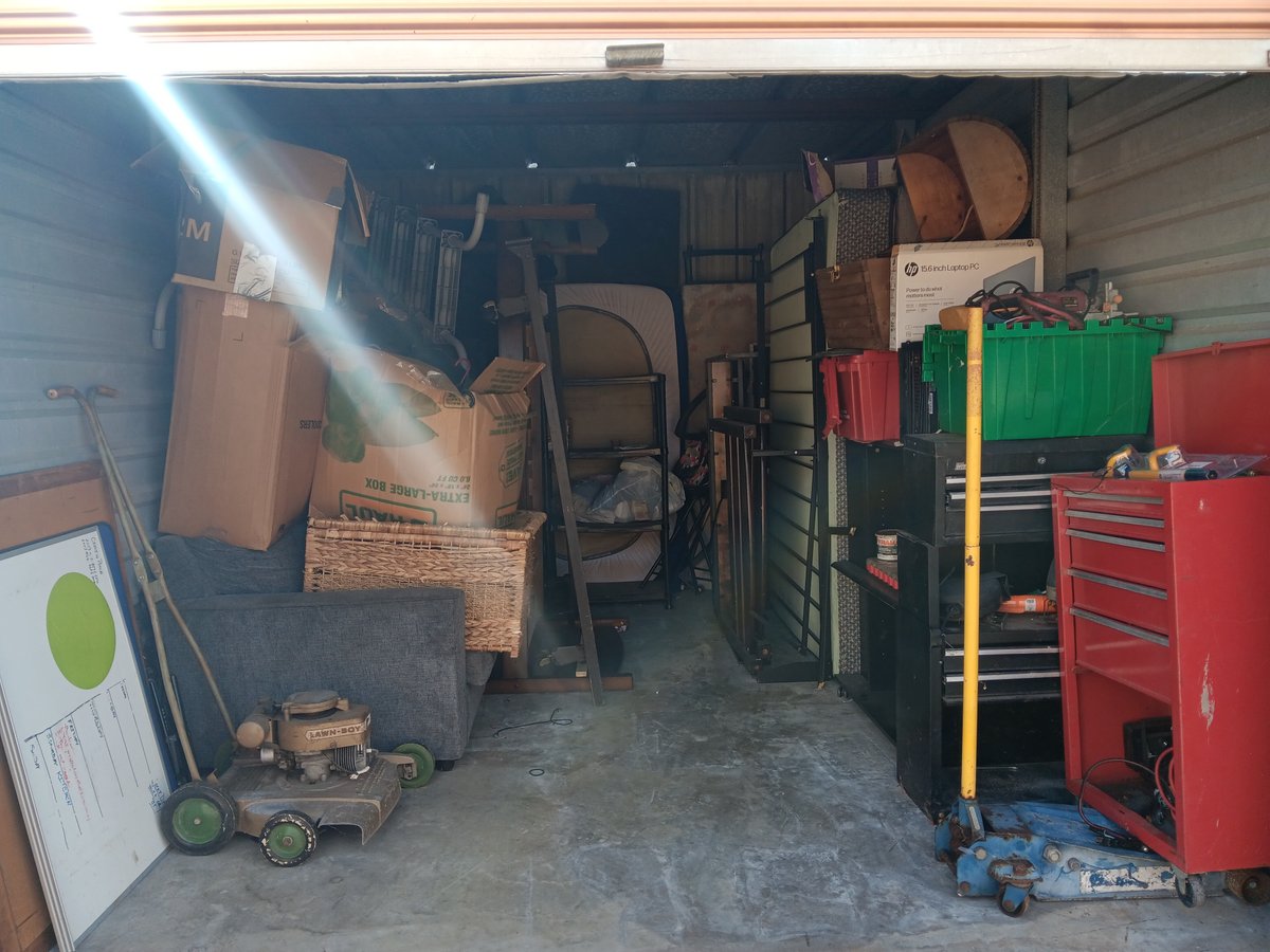 10 x 15 storage unit in Avon Park, FL