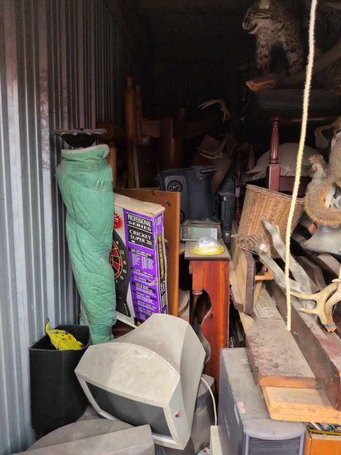 5 x 15 storage unit in Taylor, MI