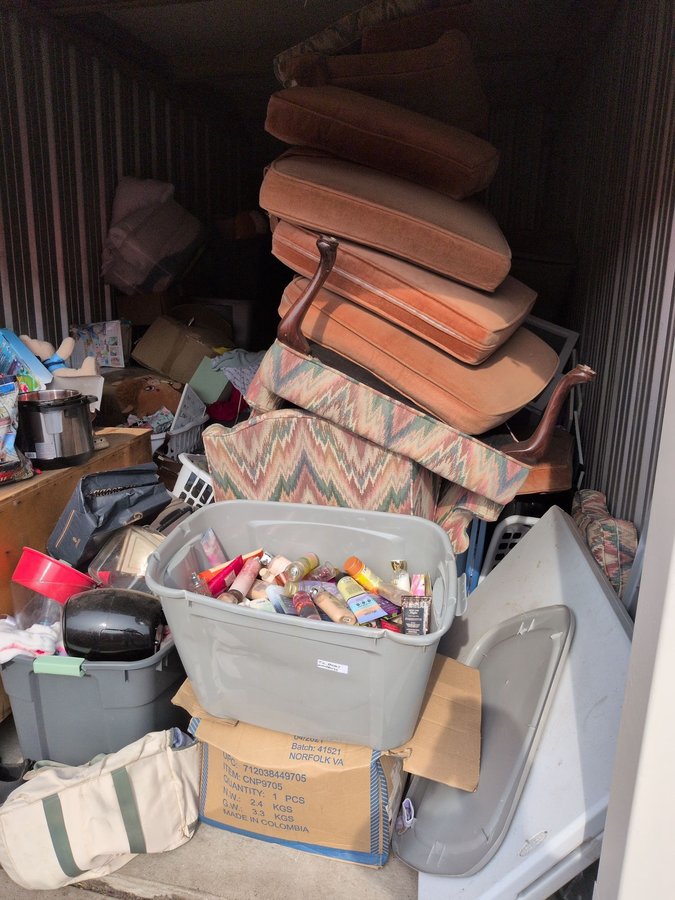 10 x 20 storage unit in Taylor, MI