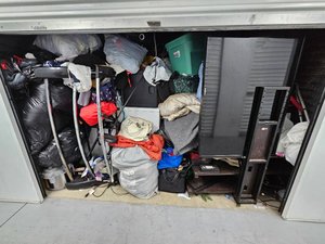 10 x 10 storage unit in Columbus, OH