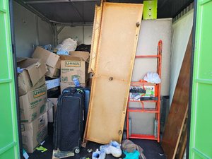 8 x 10 unit in Columbus