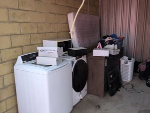 10 x 15 unit in Taylor