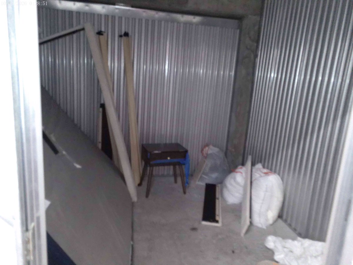 10 x 10 storage unit in Pembroke Pines , FL