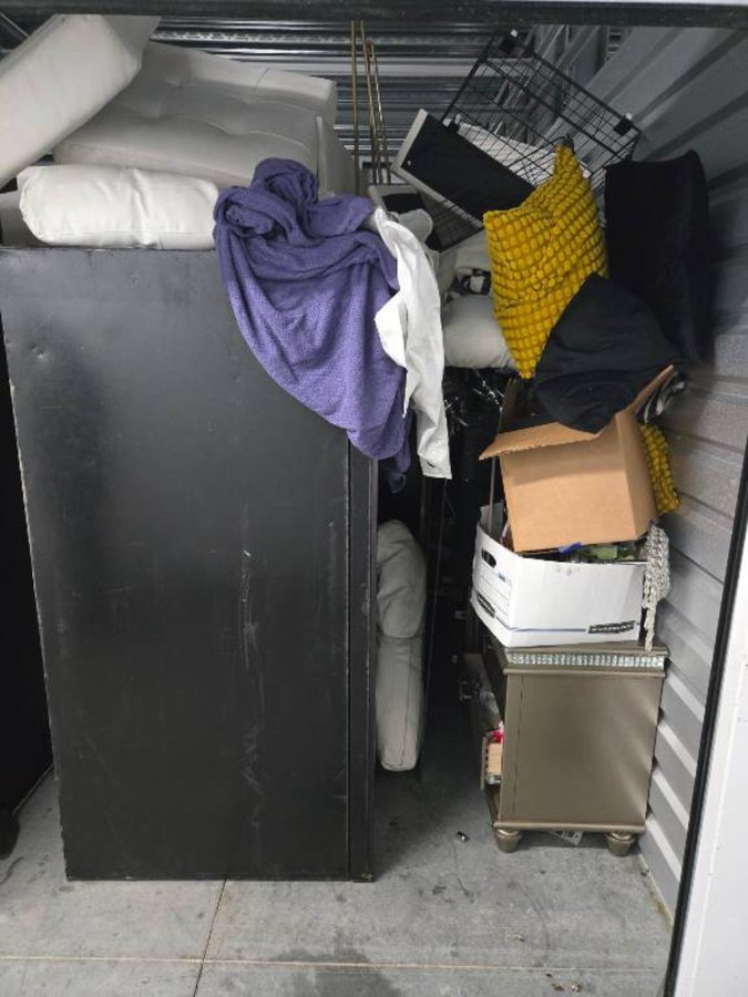 10 x 10 storage unit in Houston, TX