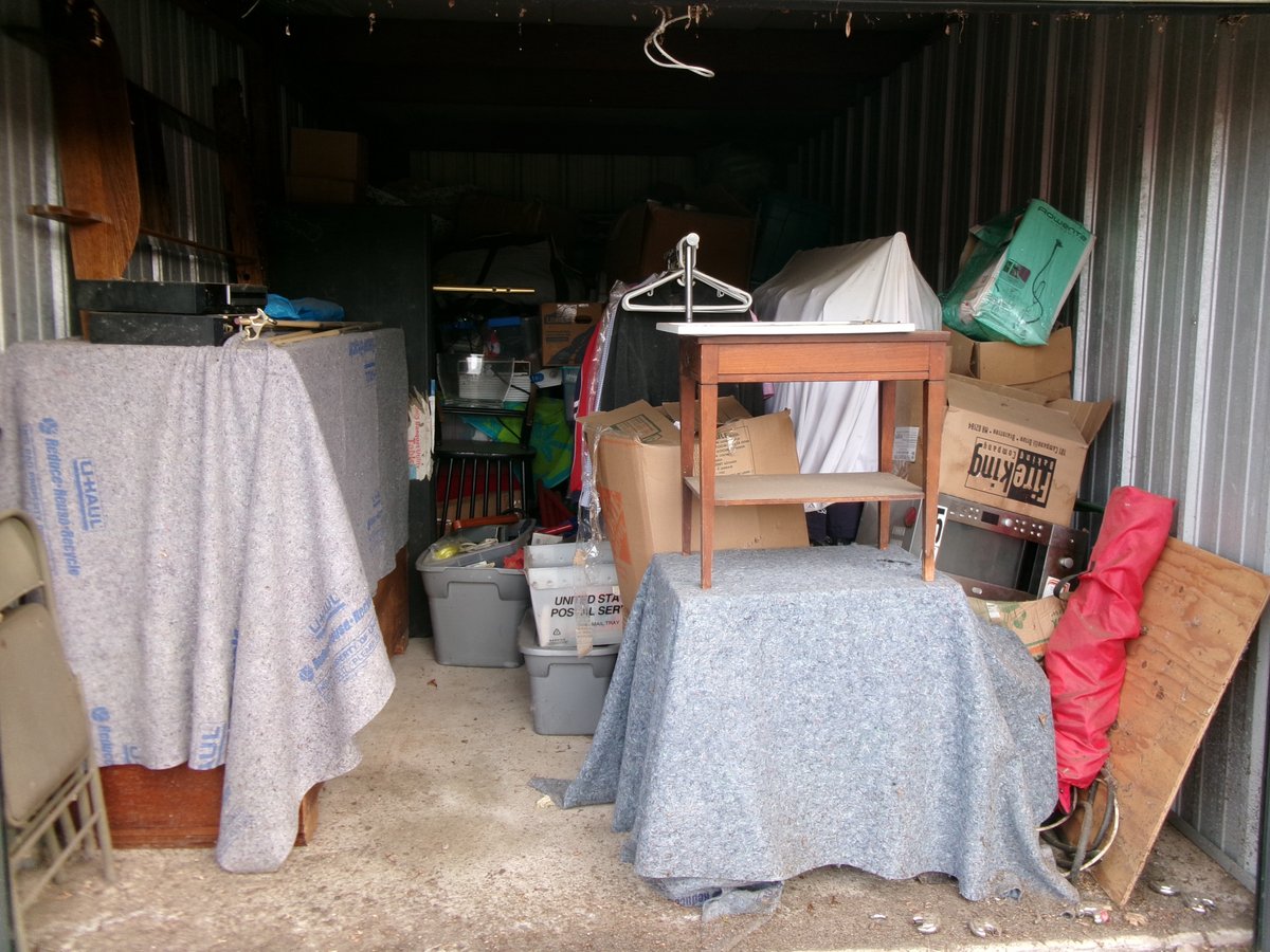 10 x 20 storage unit in Branford, CT