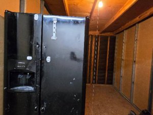 8 x 11 unit in Claremont