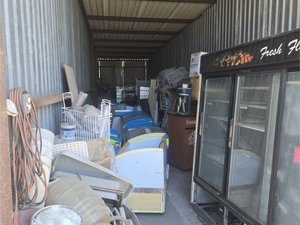 10 x 52 unit in Houston