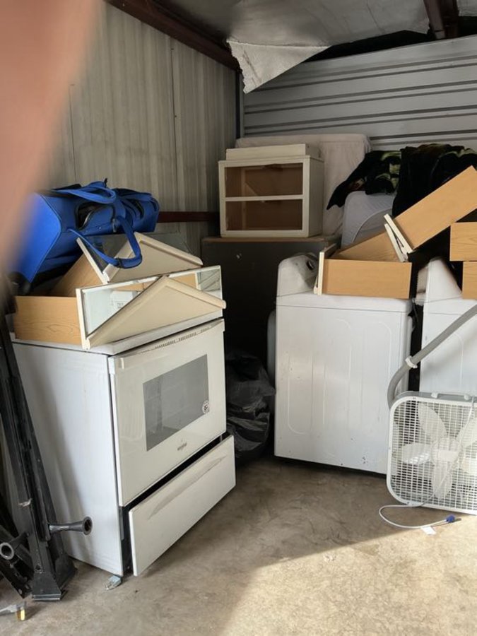 10 x 10 storage unit in Birmingham, AL