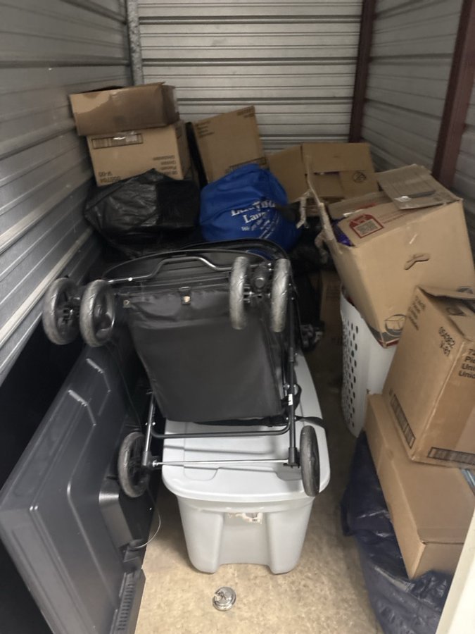 5 x 10 storage unit in Griffith, IN