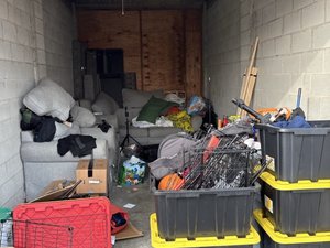 10 x 20 unit in Hammond