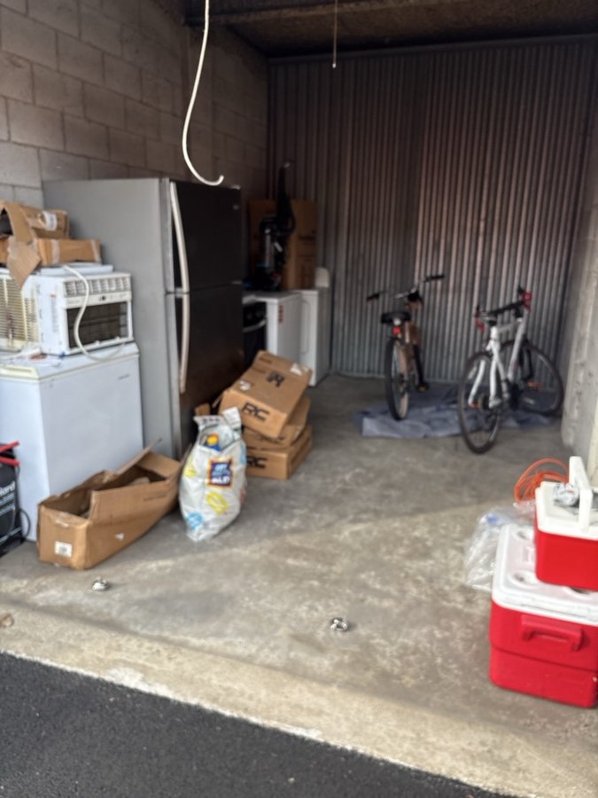 10 x 15 storage unit in Hammond, IN