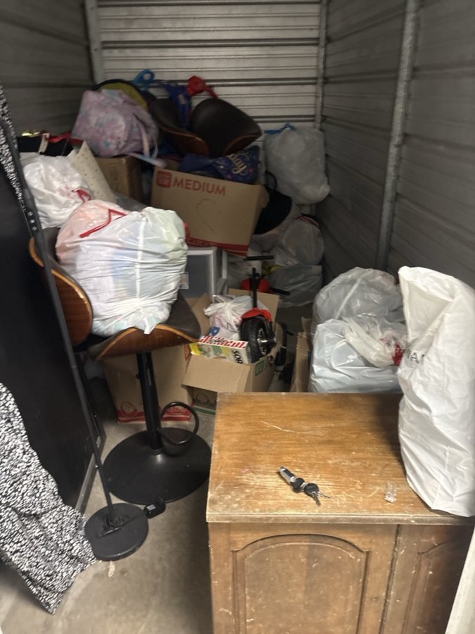 5 x 10 storage unit in Griffith, IN