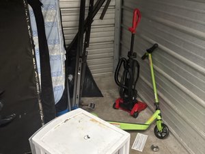 10 x 7 unit in Griffith