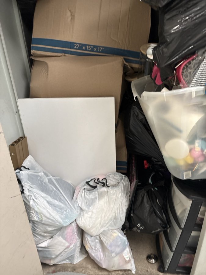 5 x 5 storage unit in Griffith, IN