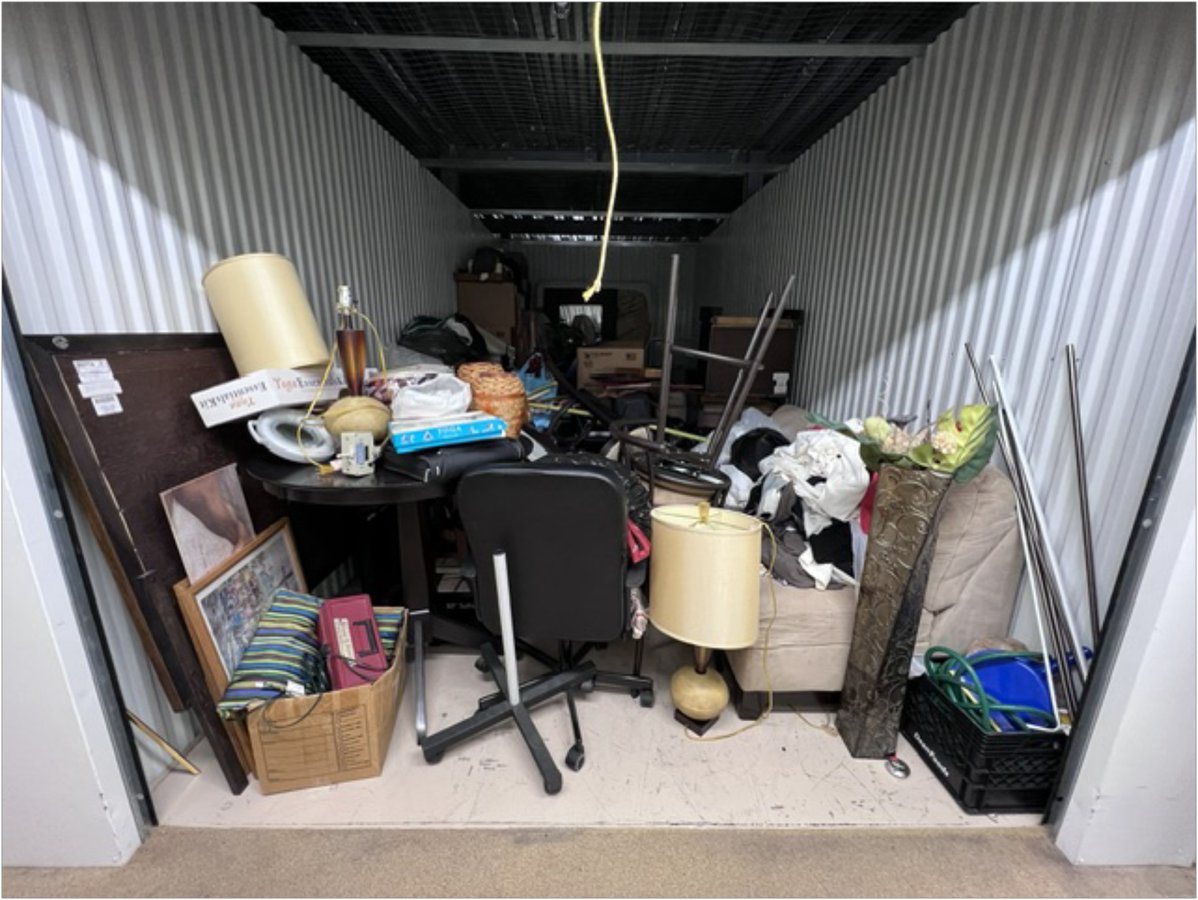 10 x 20 storage unit in Miramar  , FL