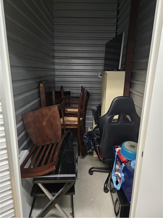 5 x 10 storage unit in Abingdon, MD