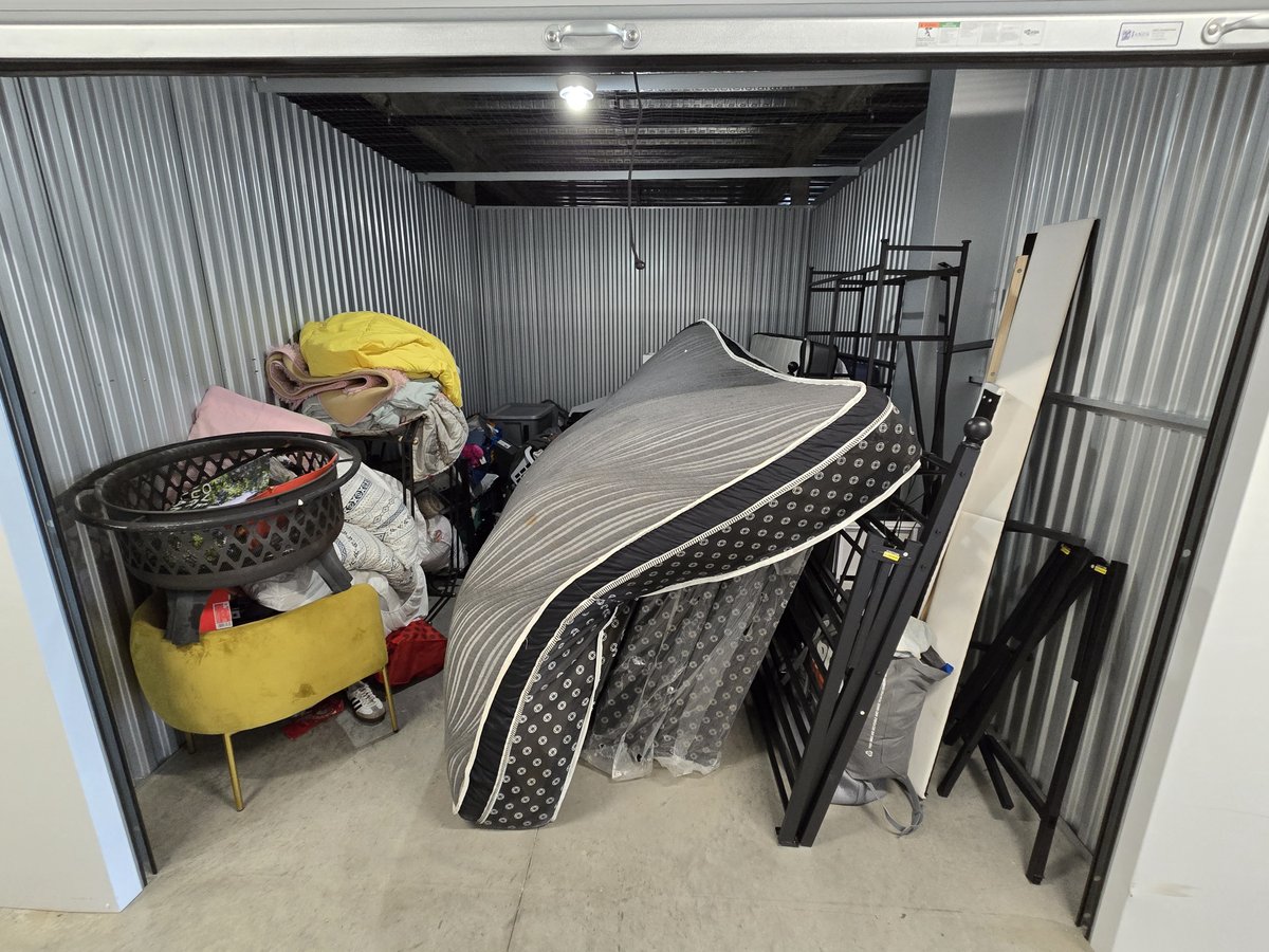 10 x 14 storage unit in Middle River, MD