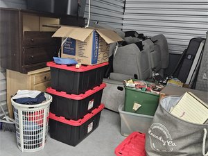 10 x 15 unit in Sebring