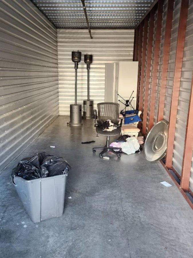 10 x 30 storage unit in North Las Vegas, NV