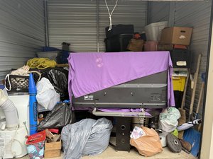 10 x 10 unit in Shelton
