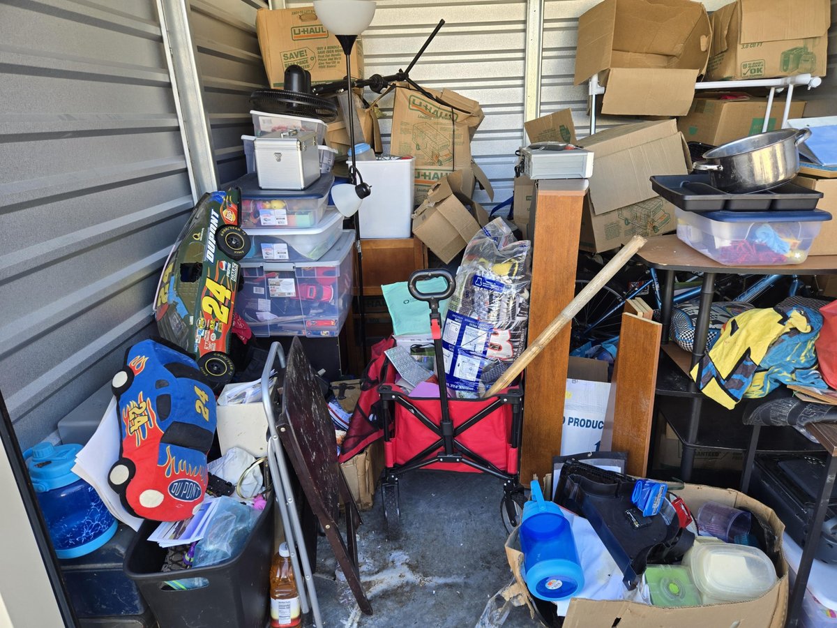 10 x 10 storage unit in Dayton, OH
