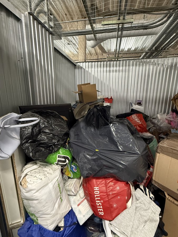 10 x 10 storage unit in Hempstead, NY