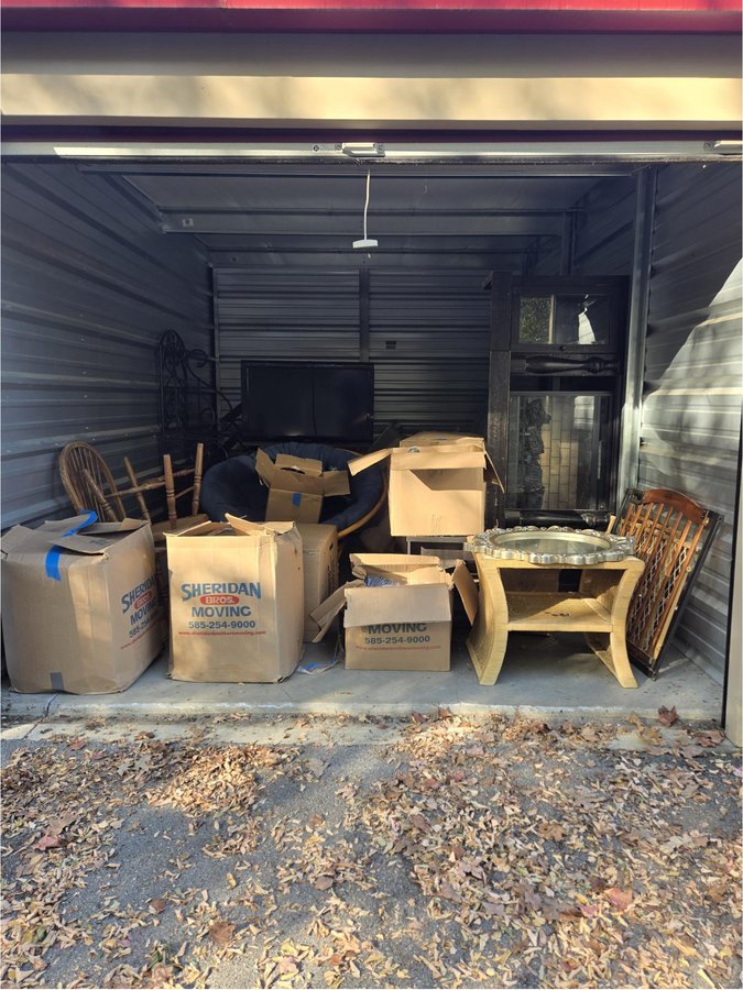 10 x 15 storage unit in West Henrietta, NY