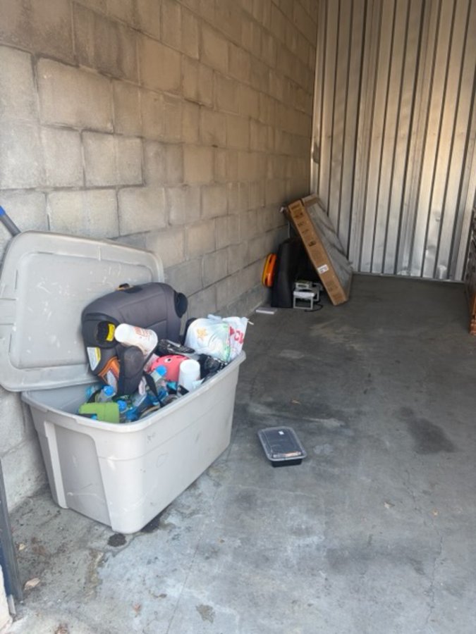 10 x 15 storage unit in Goldsboro, NC
