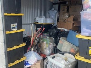 10 x 10 unit in Sylmar