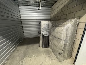 10 x 10 storage unit in Eastvale, CA