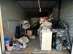 10 x 25 unit in Leesburg