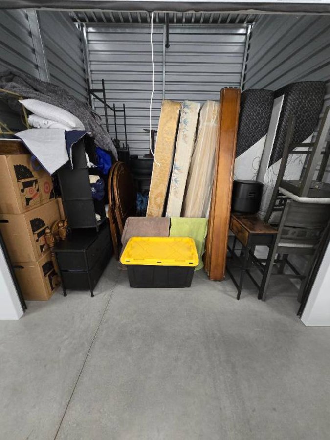 10 x 10 storage unit in Buckeye, AZ
