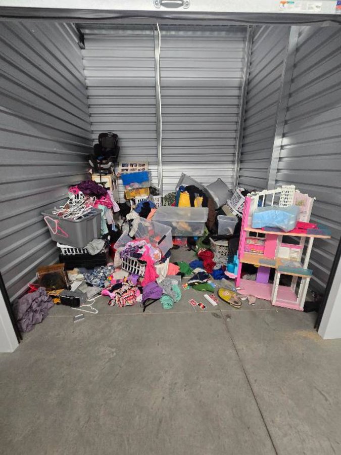 10 x 10 storage unit in Buckeye, AZ