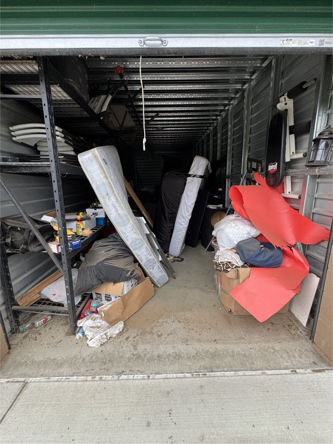 10 x 30 storage unit in Eastvale, CA