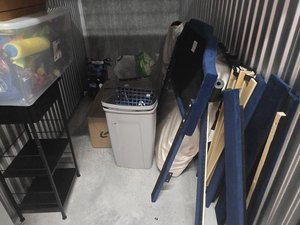 5 x 10 unit in Hollywood