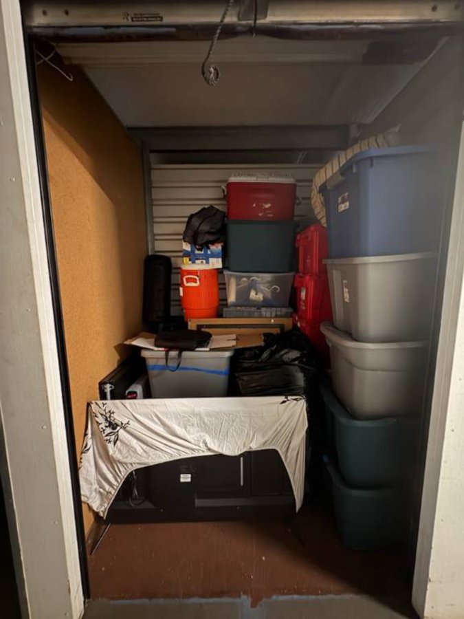 5 x 5 storage unit in Kahului, HI