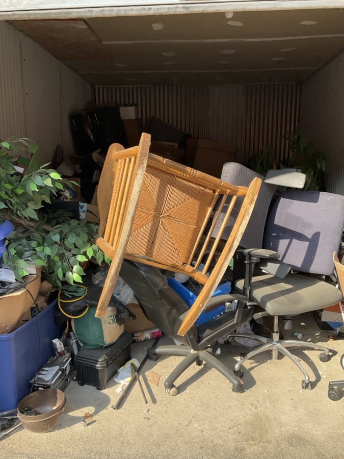 10 x 15 storage unit in Fishers, IN