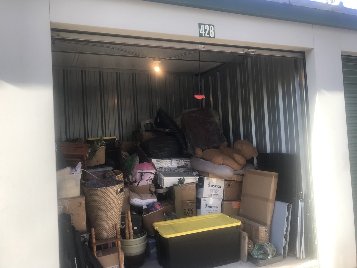 10 x 10 storage unit in East Stroudsburg, PA