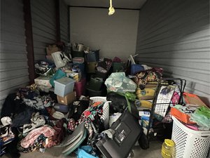 10 x 15 unit in Leesburg
