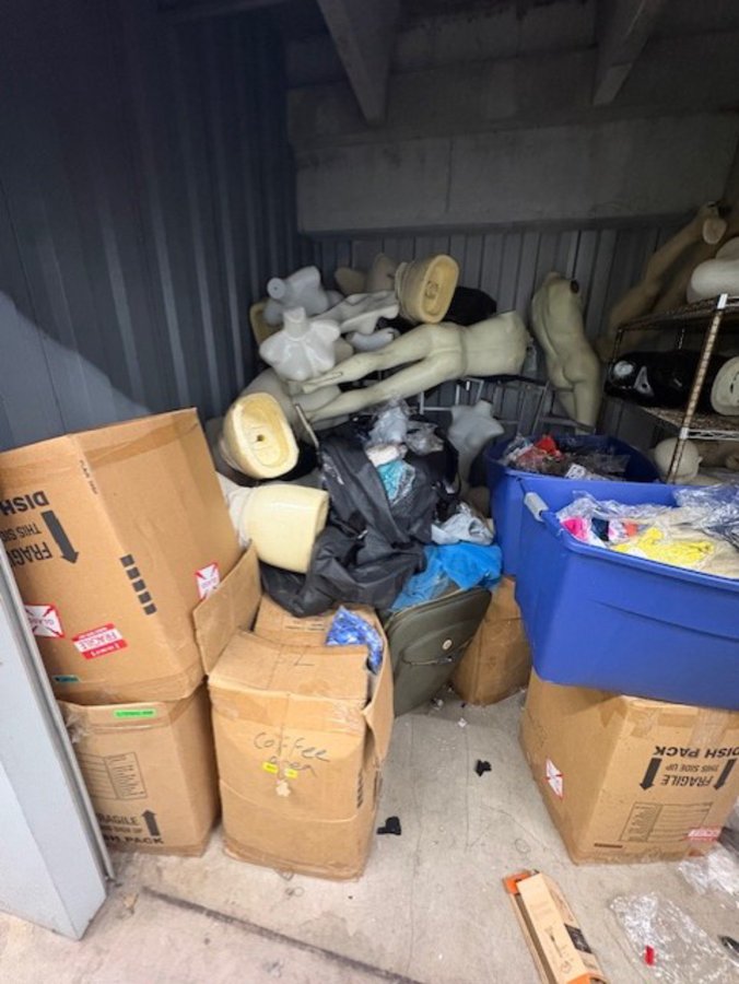 10 x 10 storage unit in Dania Beach, FL