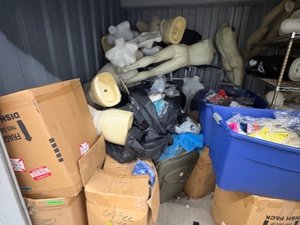 10 x 10 storage unit in Dania Beach, FL